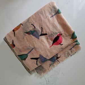 Charming Bird Print Scarf